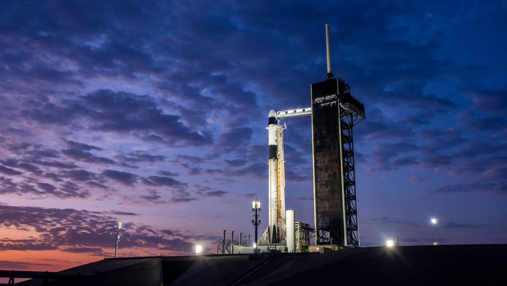 2026 latest Starlink Falcon 9 night launch Vandenberg real scene